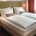 Europa 3*