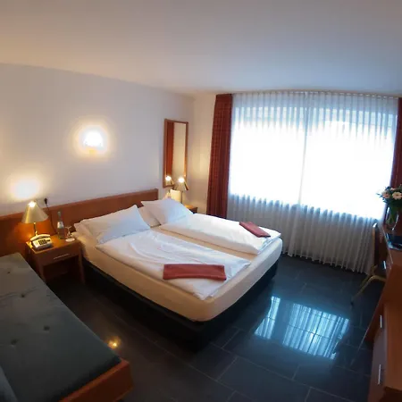Europa Hotel 3*